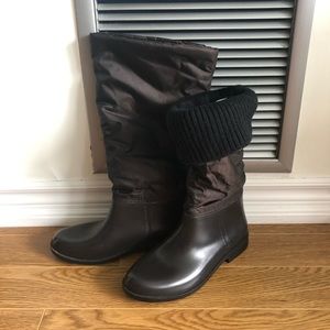Storm by Cougar knee high padded boots